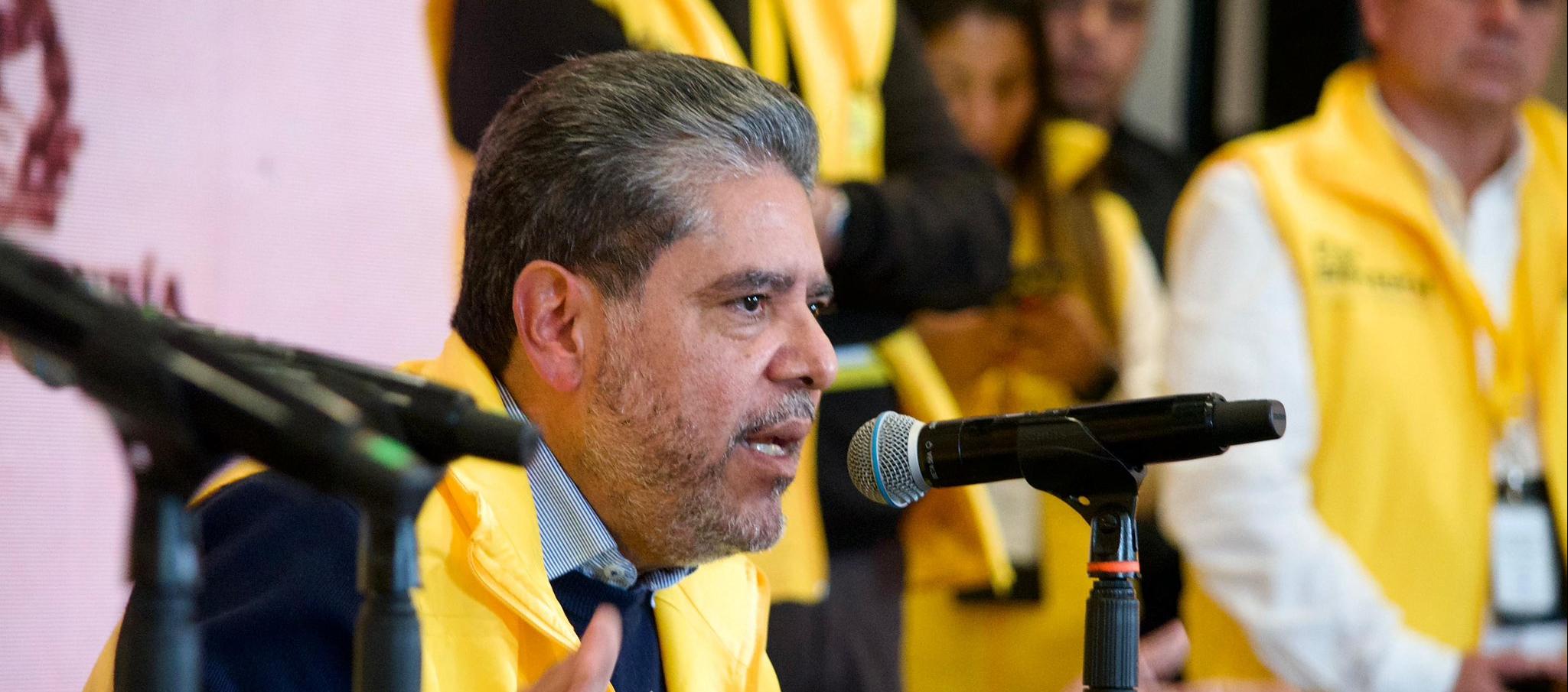 El Contralor Carlos Hernán Rodríguez.