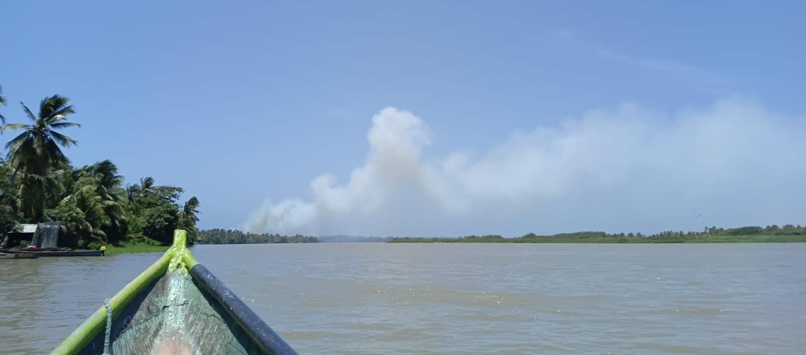 Fotografía tomada cuando apenas iniciaba el incendio.