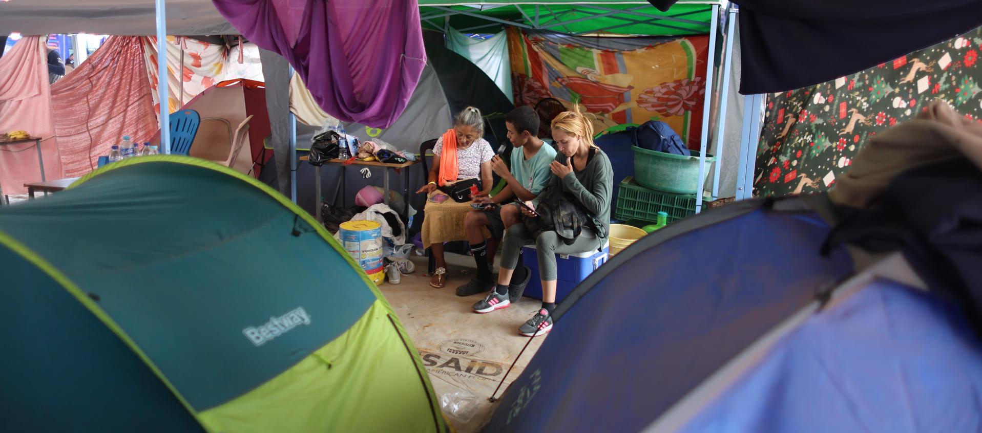 Según la ONU los terremotos dejaron sin casa a casi 18 mil personas. 