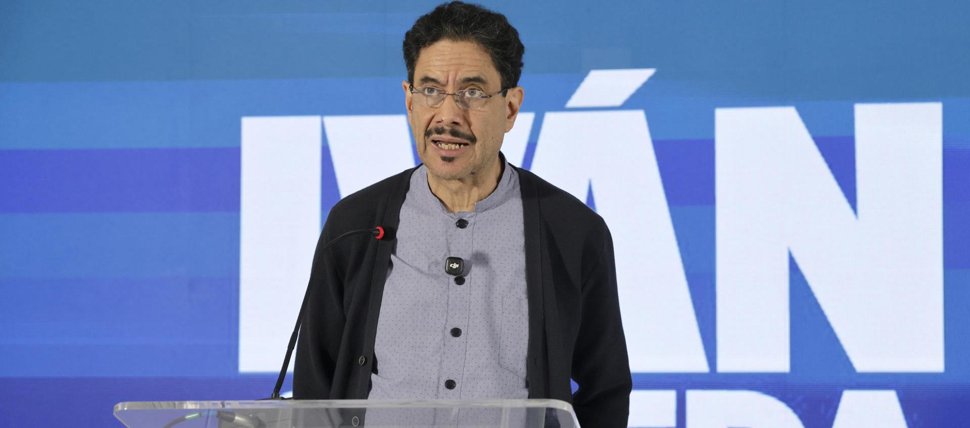 Iván Cepeda.