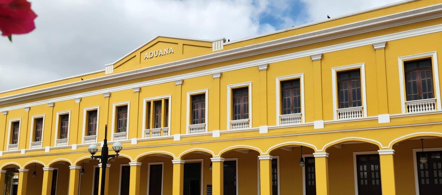 Los conversatorios se realizarán en el edificio de la Aduana.