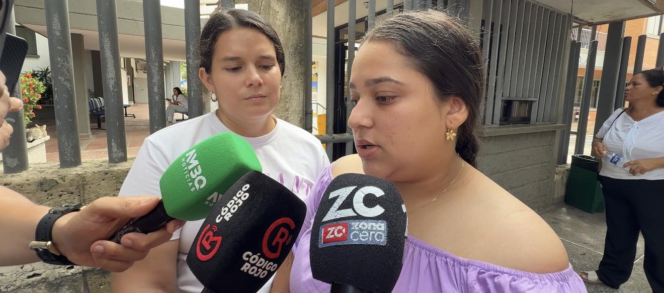 Aliana Duque, mamá de la niña. 