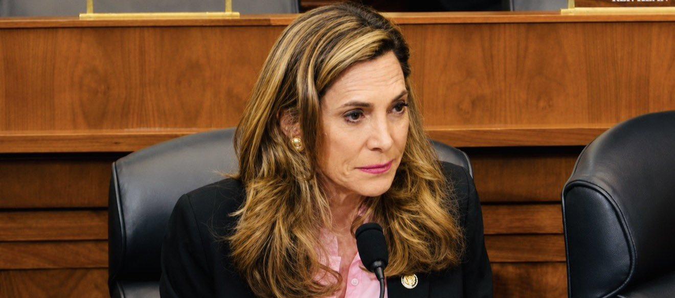 Maria Elvira Salazar, congresista republicana