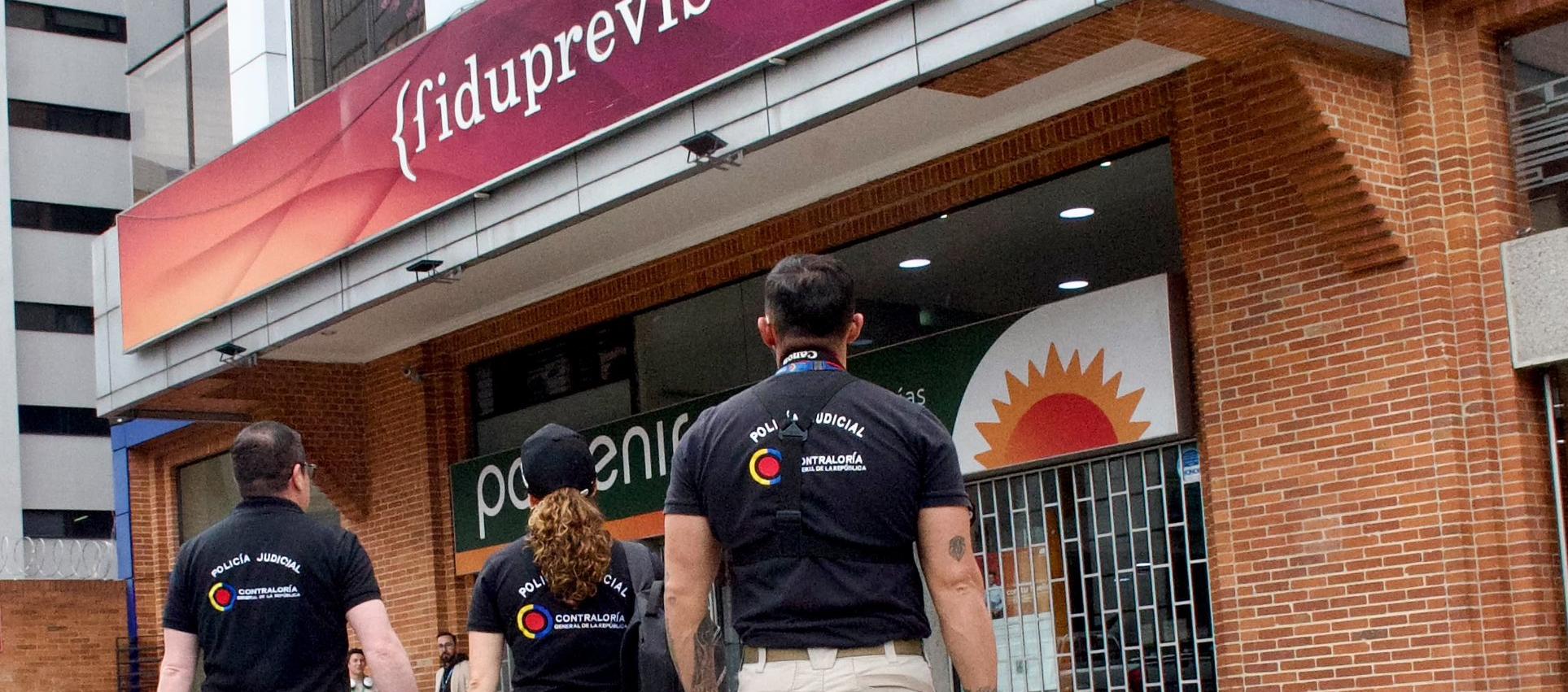 Policía Judicial de la Diari en la sede de la Fiduprevisora.