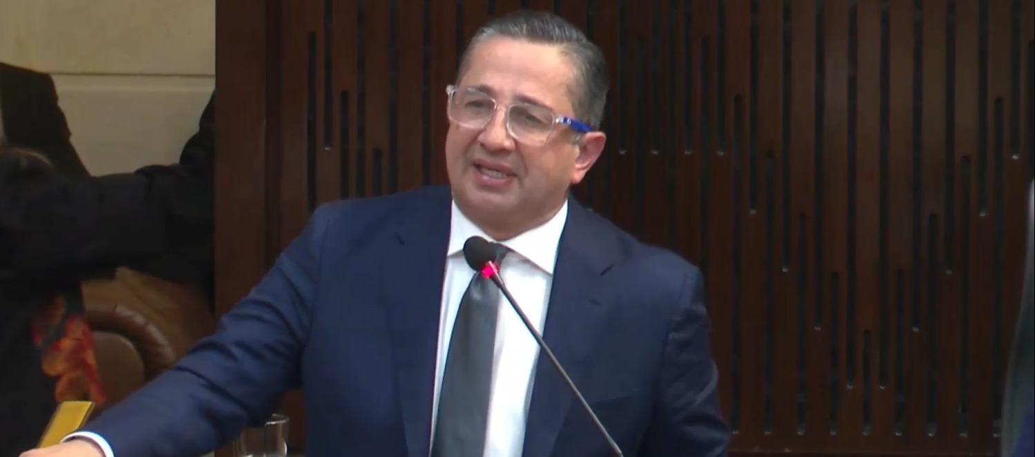 El Representante a la Cámara, Julio César Triana.