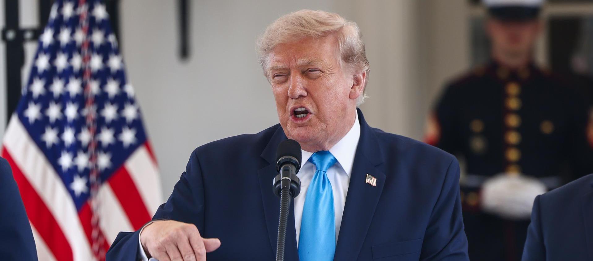 Trump advierte que EE. UU. vivirá una crisis migratoria como Ceuta si los demócratas ganan las elecciones en 2028
