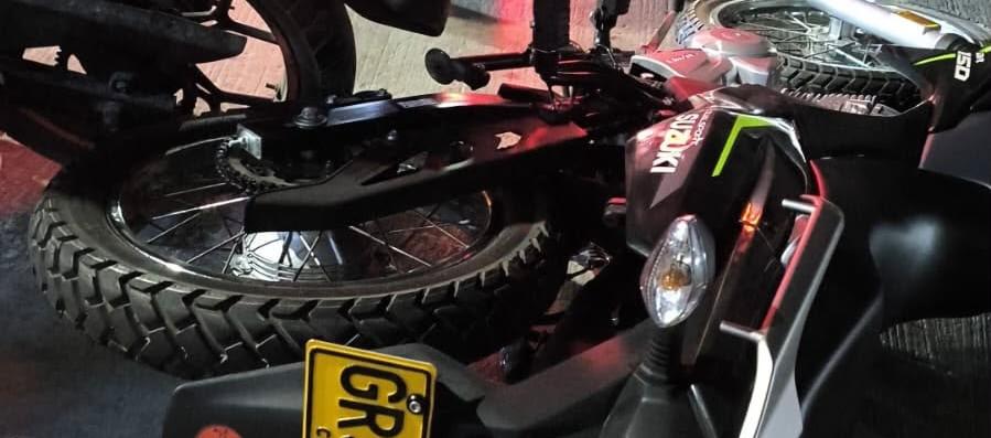 Motocicleta involucrada en el siniestro vial en Avenida Las Torres. 