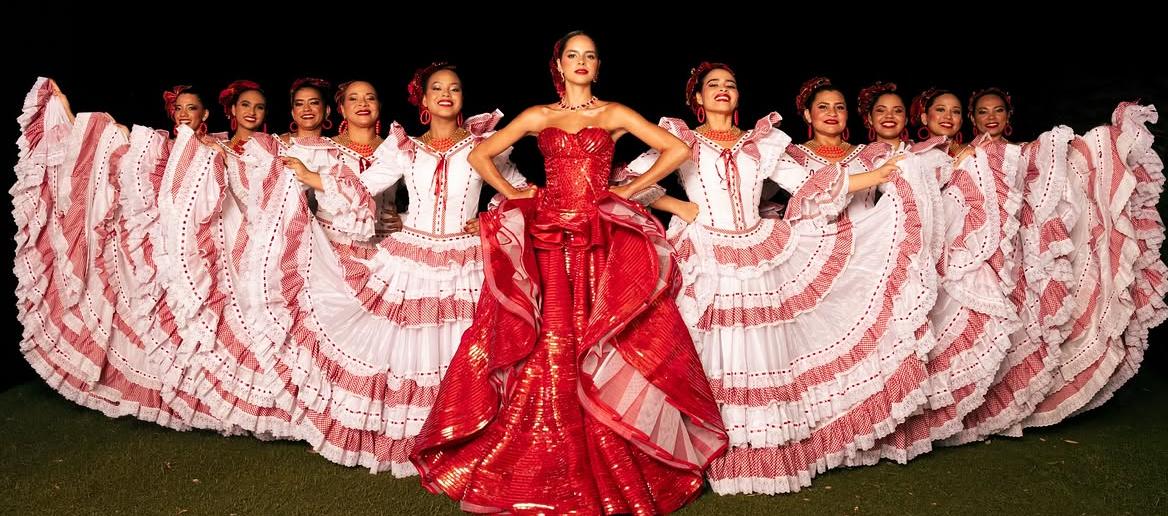 Salwa Maloof, Reina del Carnaval 2027 junto a su cumbiamba La Misma Vaina. 