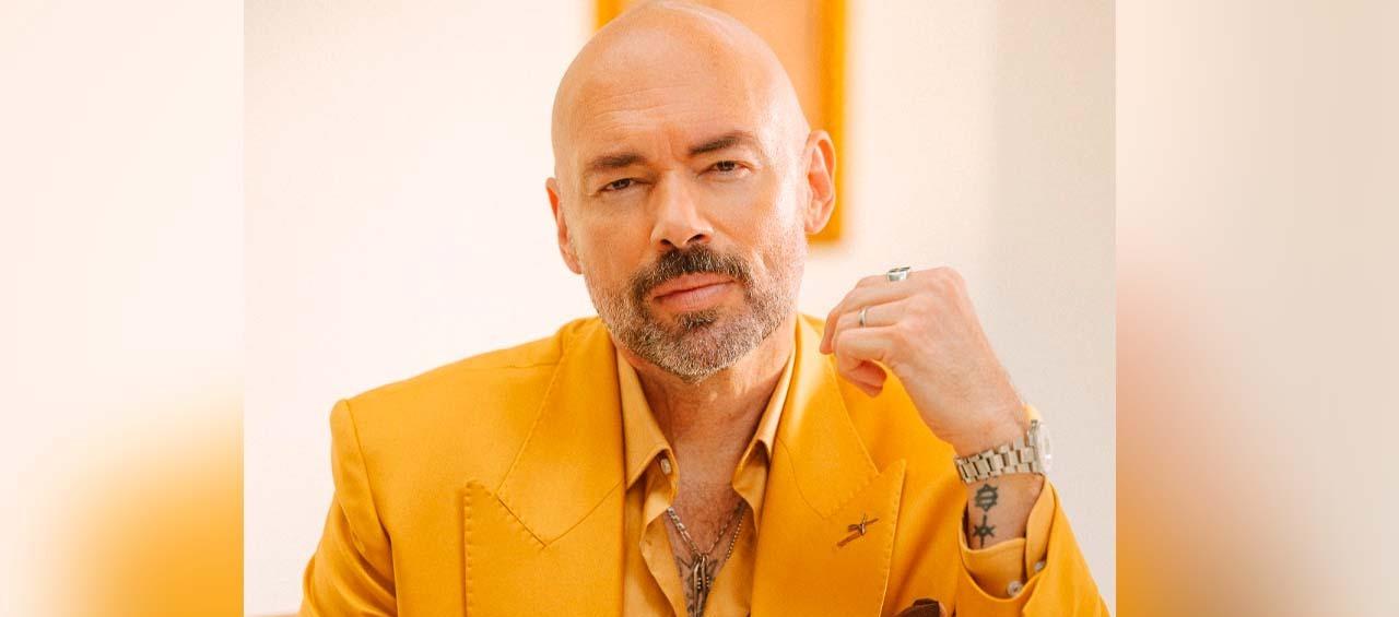Santiago Cruz. 