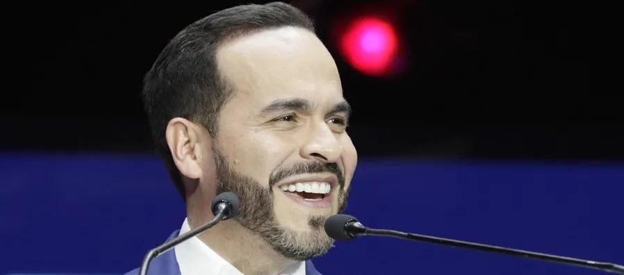 El Presidente Abelardo De La Espriella.