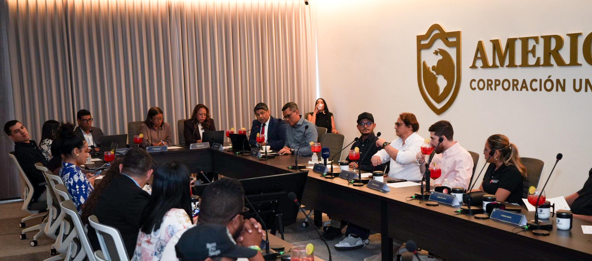 Lanzamiento de la nueva oferta académica de la Corporación Universitaria Americana.