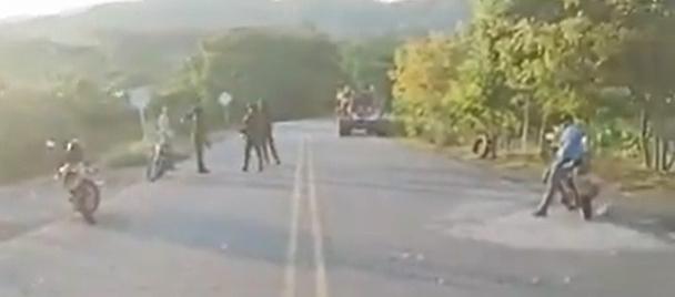 Cierre en el sur de Bolívar.