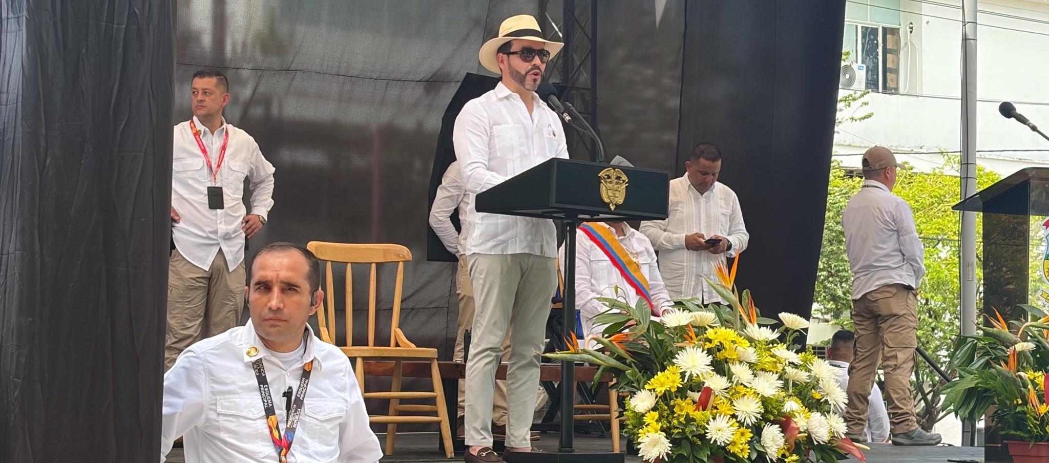 El Presidente de la República, Abelardo De La Espriella.