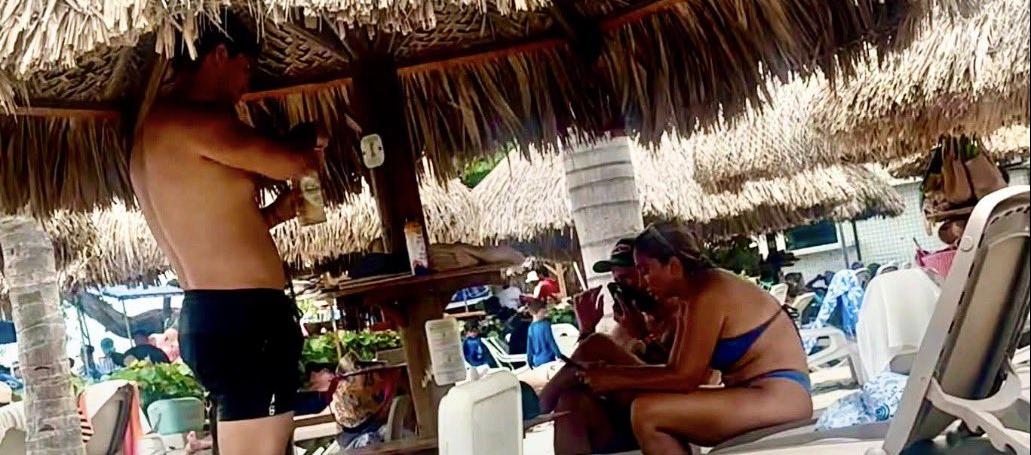 El MinVivienda de paseo en Santa Marta