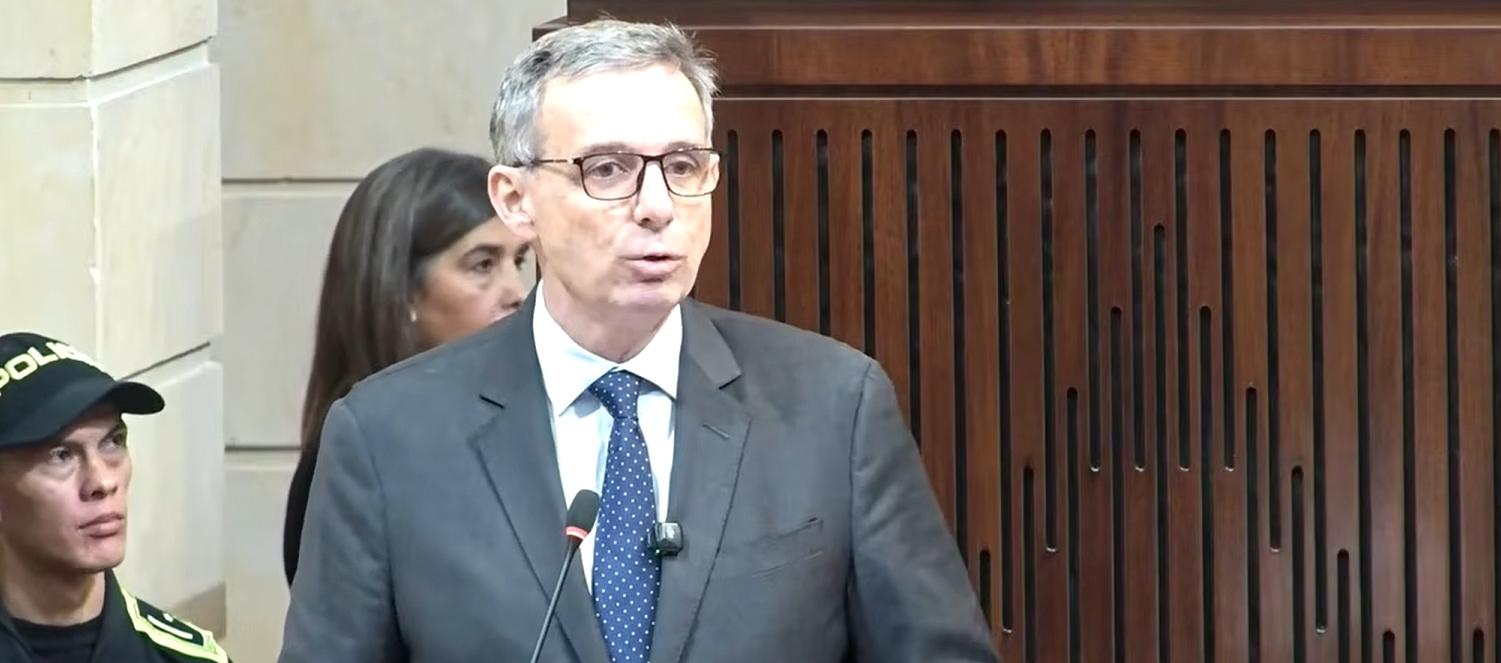 El Ministro de Hacienda, Miguel Gómez Martínez.