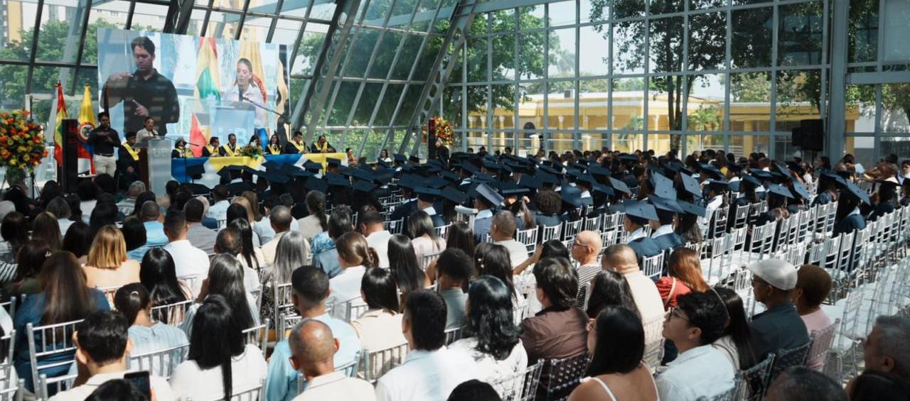 Imagen de la graduación.