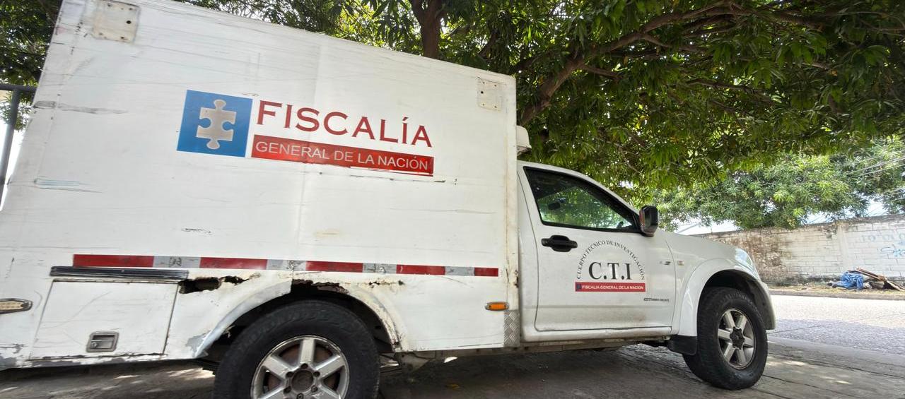 El cuerpo fue llevado a Medicina Legal. 