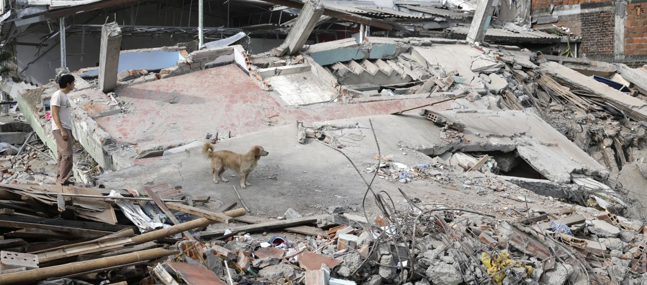 Edificación destruida en Pereira.