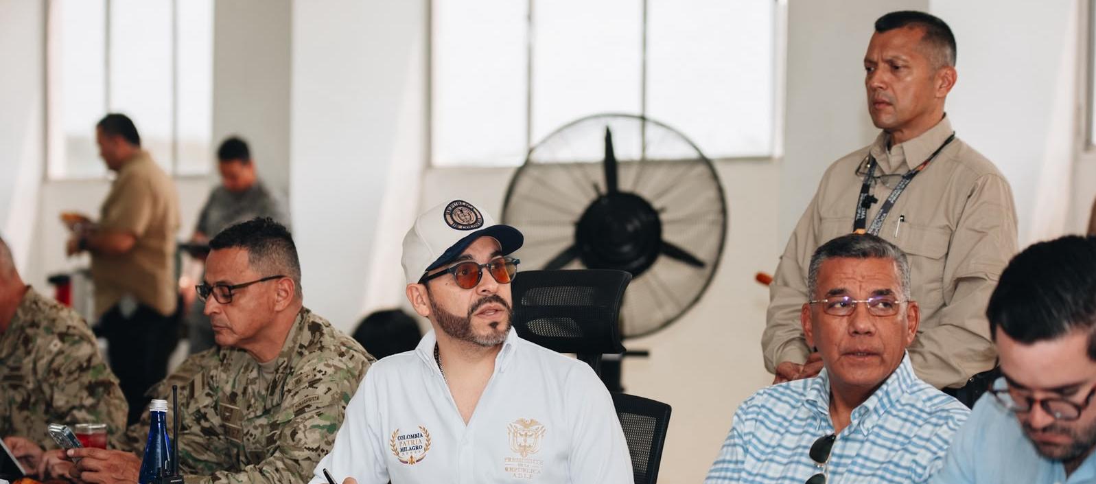 Presidente, MinDefensa y MinInterior, en reunión del Consejo de Seguridad.