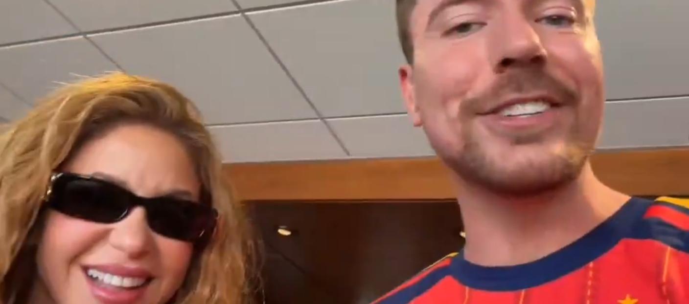 Shakira y MrBeast.