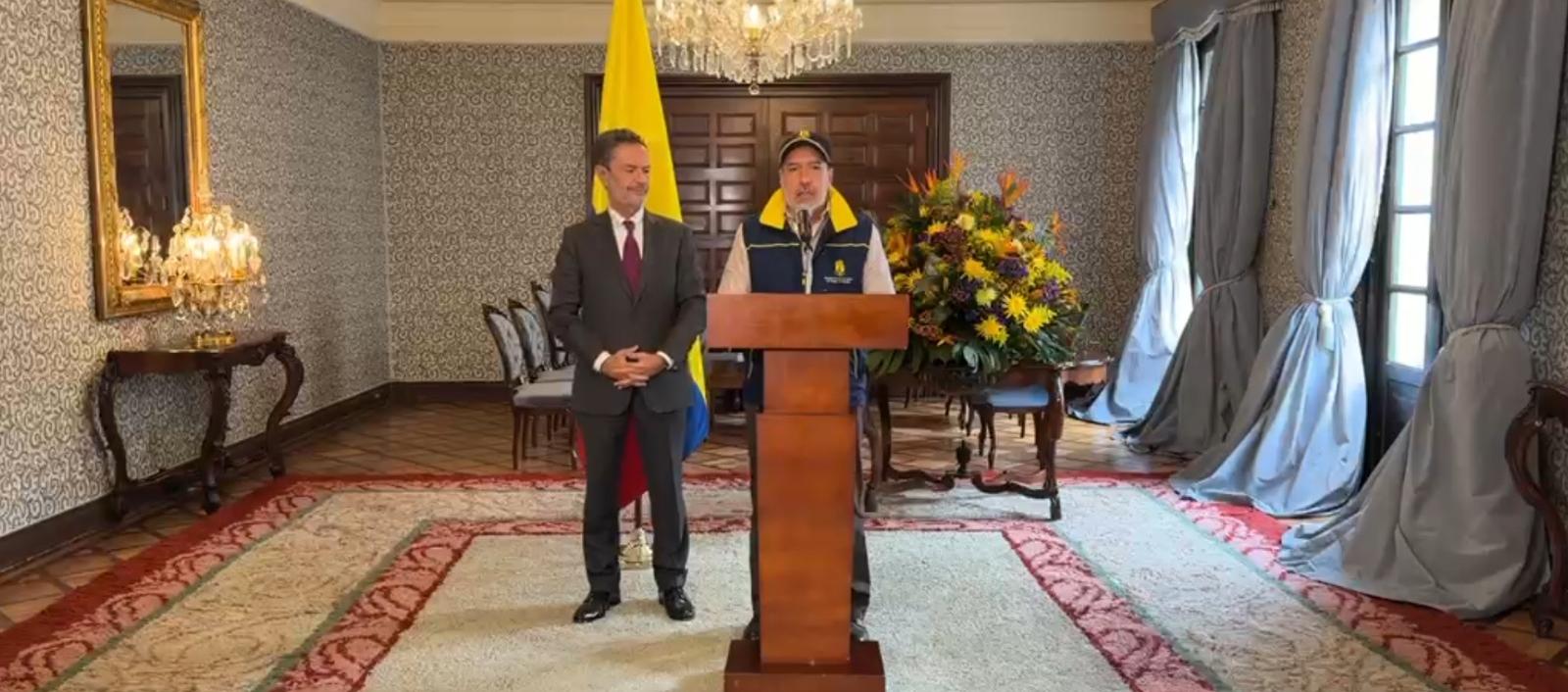 El canciller Omar Bula y el director de la UNGRD, David Tamayo.