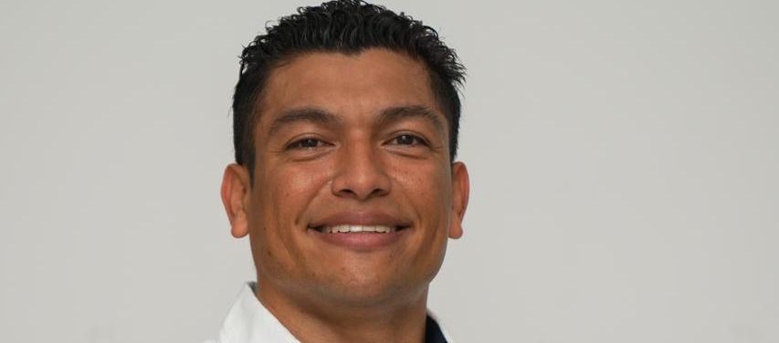 Johnny Vizcaíno.
