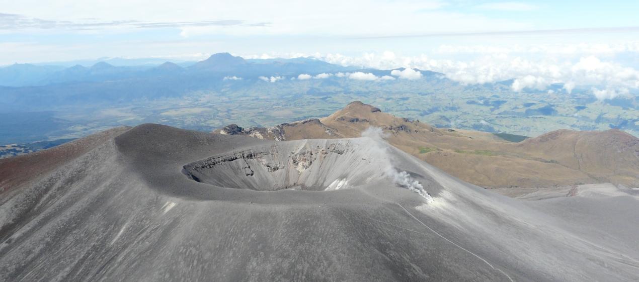 Volcán Puracé, ubicado en el departamento del Cauca. 
