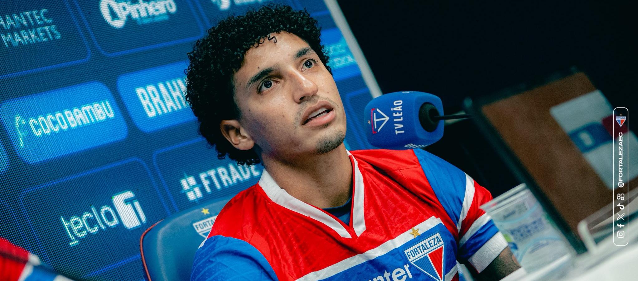 El colombiano Gabriel Fuentes, jugador del Fortaleza. 