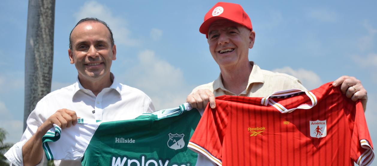 Gianni Infantino con el alcalde de Cali, Alejandro Eder, en una visita reciente a esta ciudad.