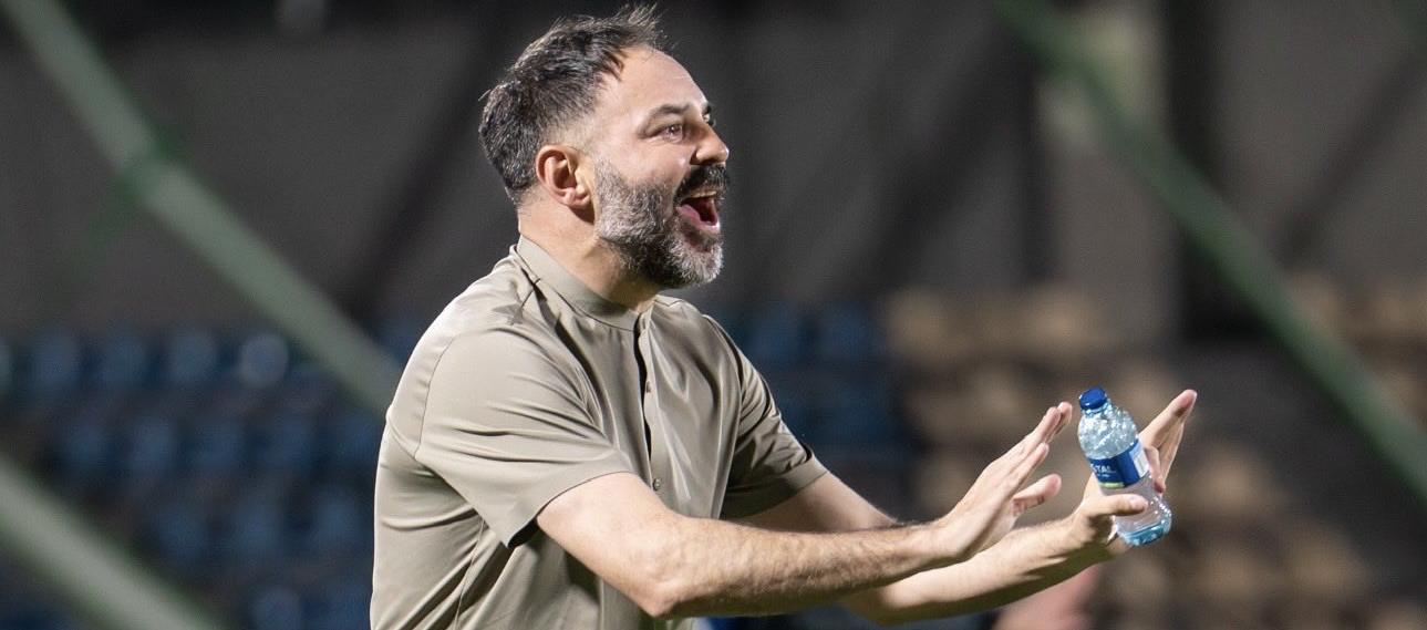Jonathan Risueño, técnico saliente del Deportivo Pasto. 