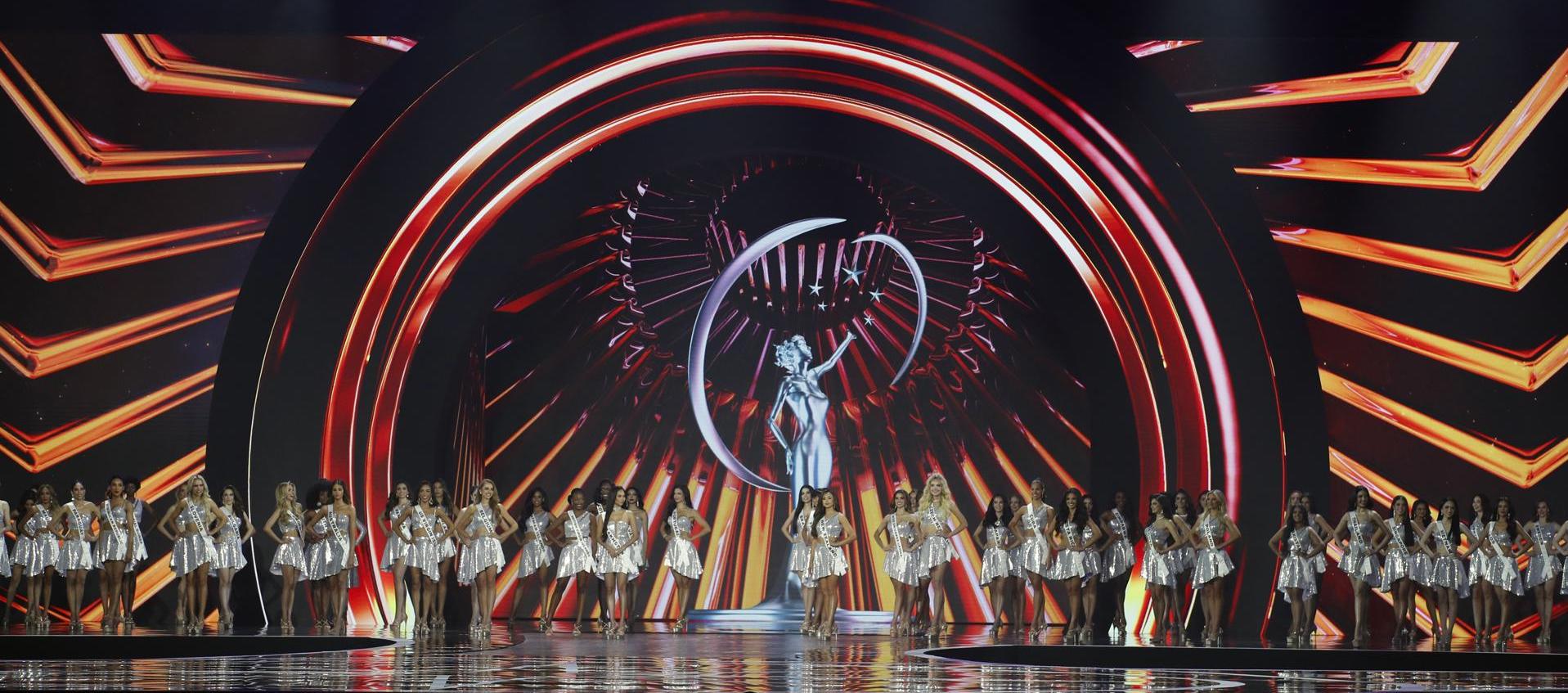 Miss Universo en su edición 74, a las afueras de Bangkok, Tailandia.