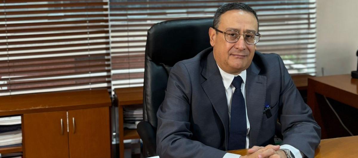  Roberto Solano Navarra, agente interventor de Nueva EPS. 