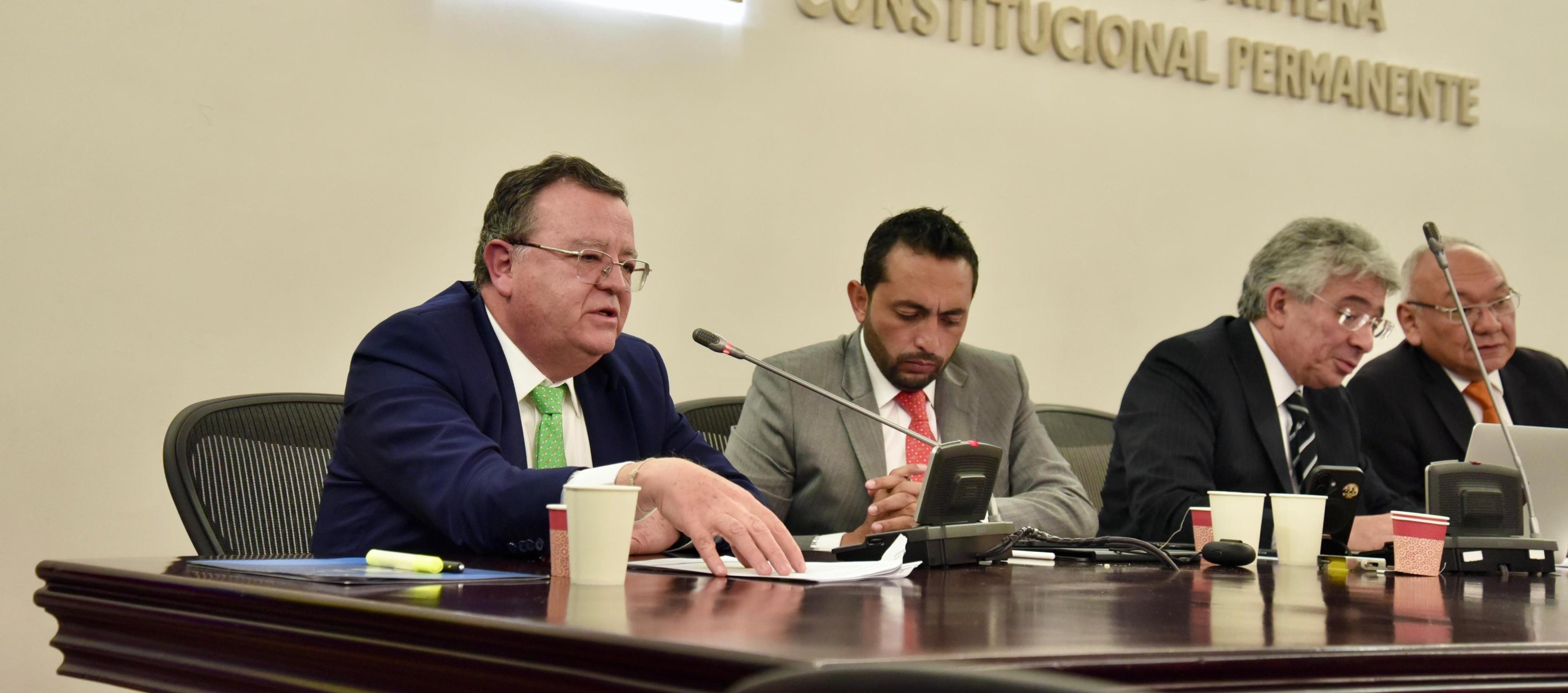 Alejandro Ramelli, presidente de la JEP, en la Comisión Primera del Senado.