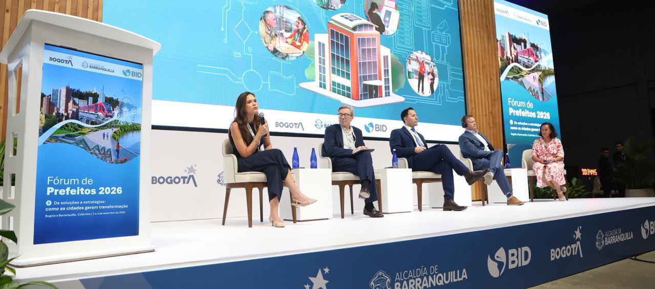 Panel 'Capacidad Institucional: ciudades que construyen confianza'.
