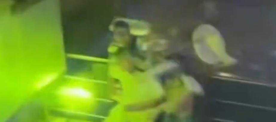 Pelea en una discoteca en el barrio Simón Bolívar.