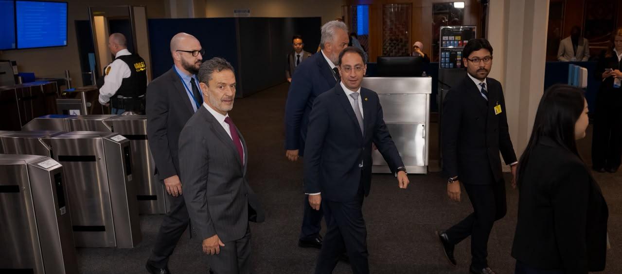 El Canciller Omar Bula y el Vicepresidente José Manuel Restrepo.