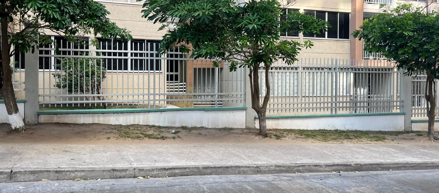 El policía caminaba por este sector cuando fue interceptado por el delincuente. 