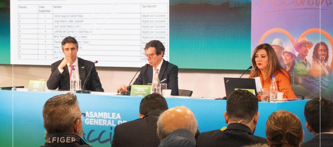 Camilo Barco Muñoz (izquierda), presidente encargado de Ecopetrol.