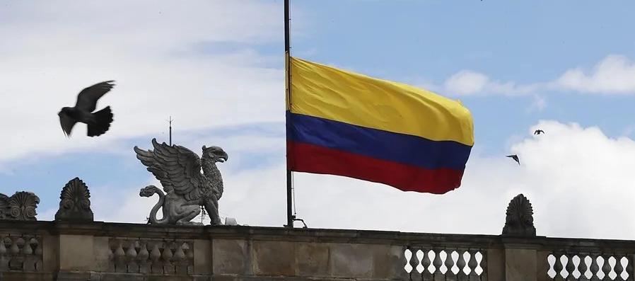 El descenso general se explica en buena medida por una caída de los ingresos por el impuesto de sociedades.