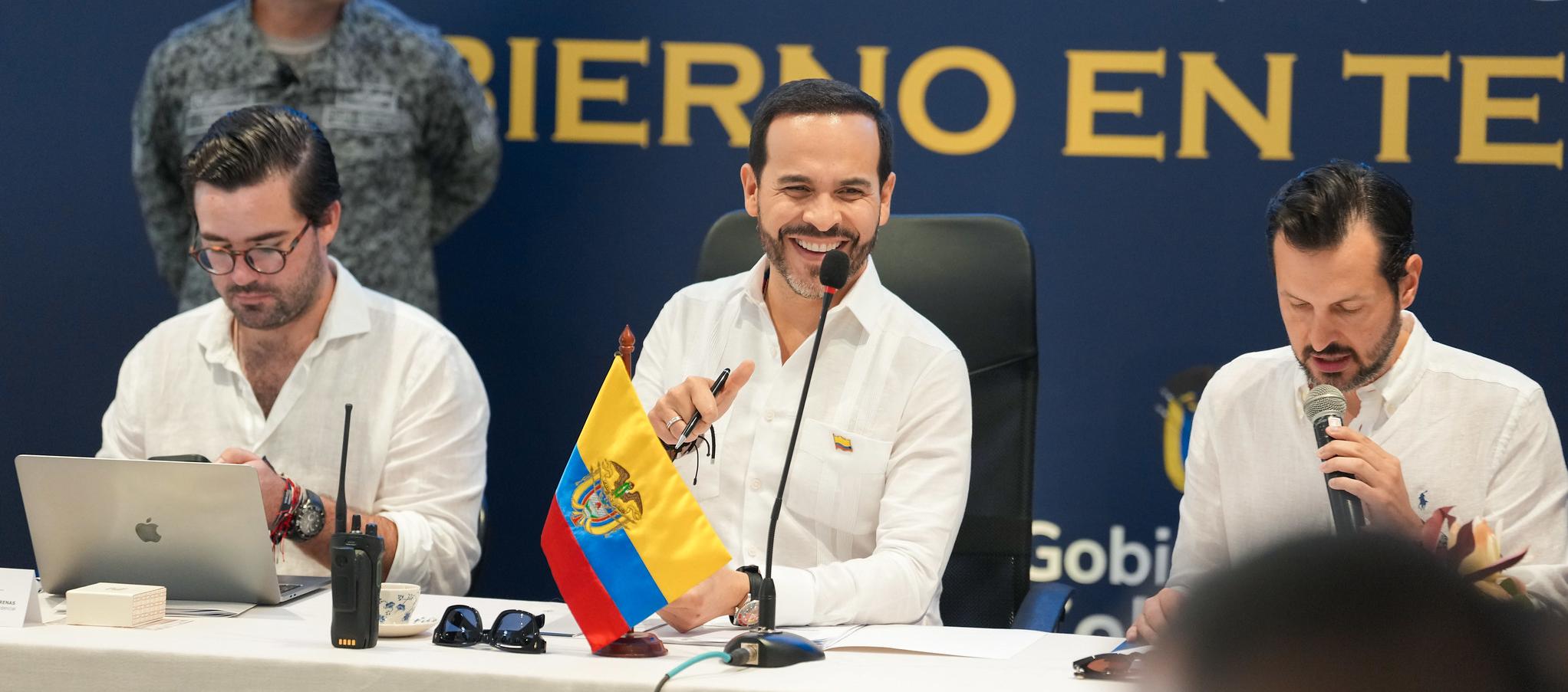 El Presidente Abelardo De La Espriella.