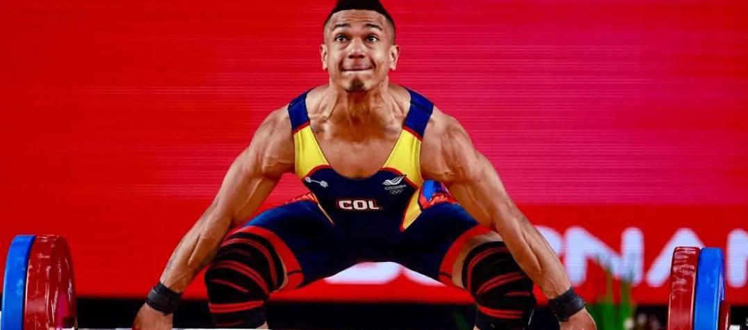 Duván Ferrer, medalla de oro en levantamiento de pesas 60 kg.