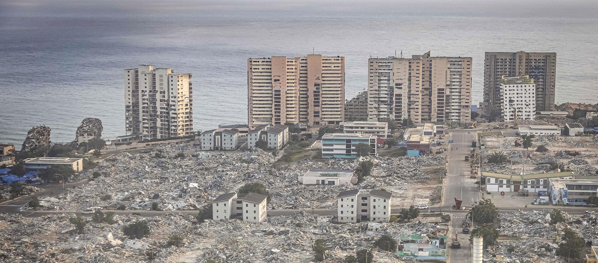 Edificios afectados en el terremoto del pasado 24 de junio en La Guaira. 