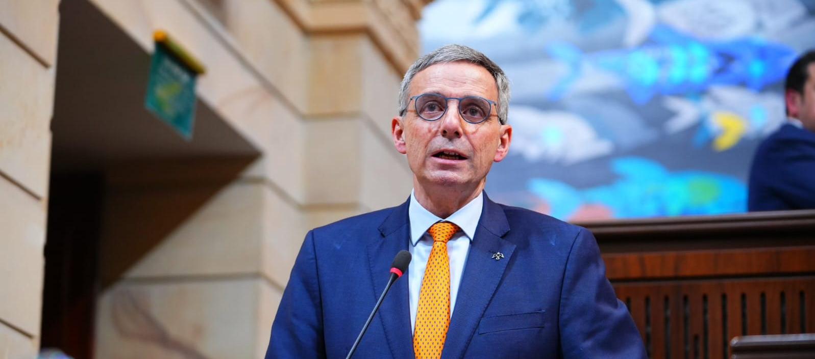 El ministro de Hacienda, Miguel Gómez Martínez. 