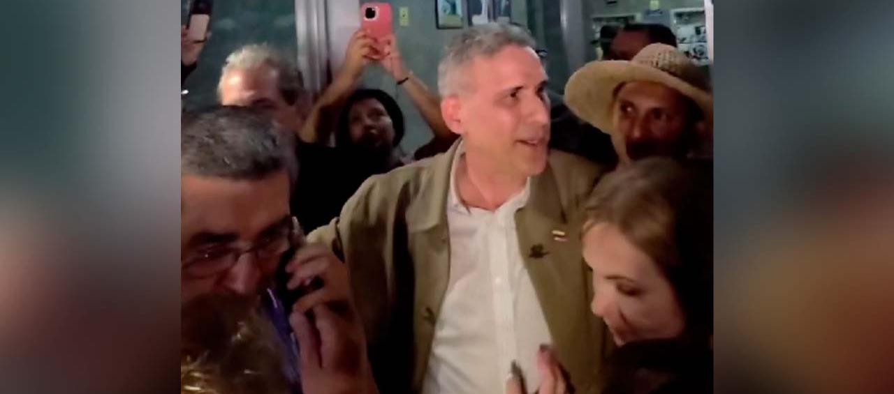 Liberación del exalcalde Javier Oropeza.