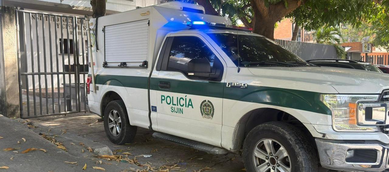 El cuerpo fue llevado a Medicina Legal. 