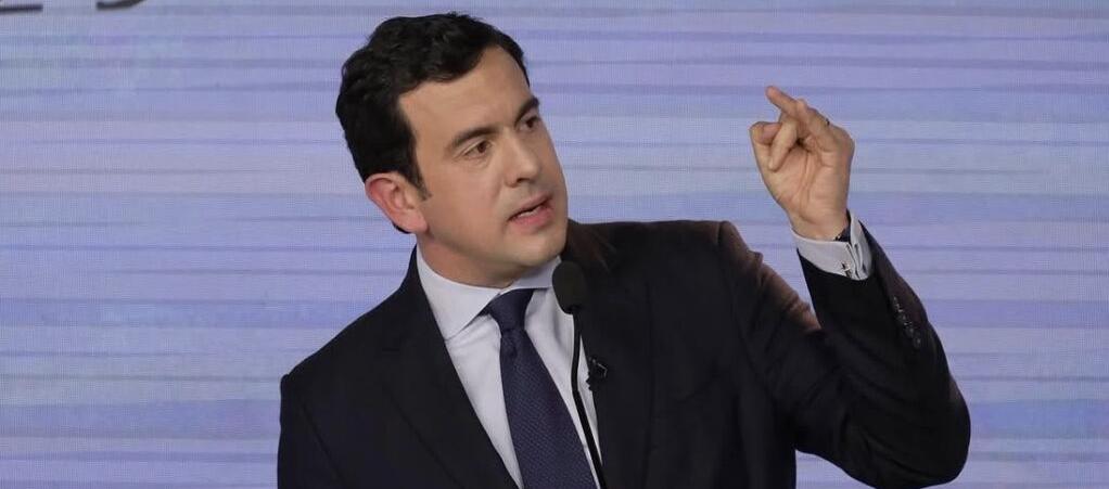 Ministro del Interior, Rodrigo Lara.
