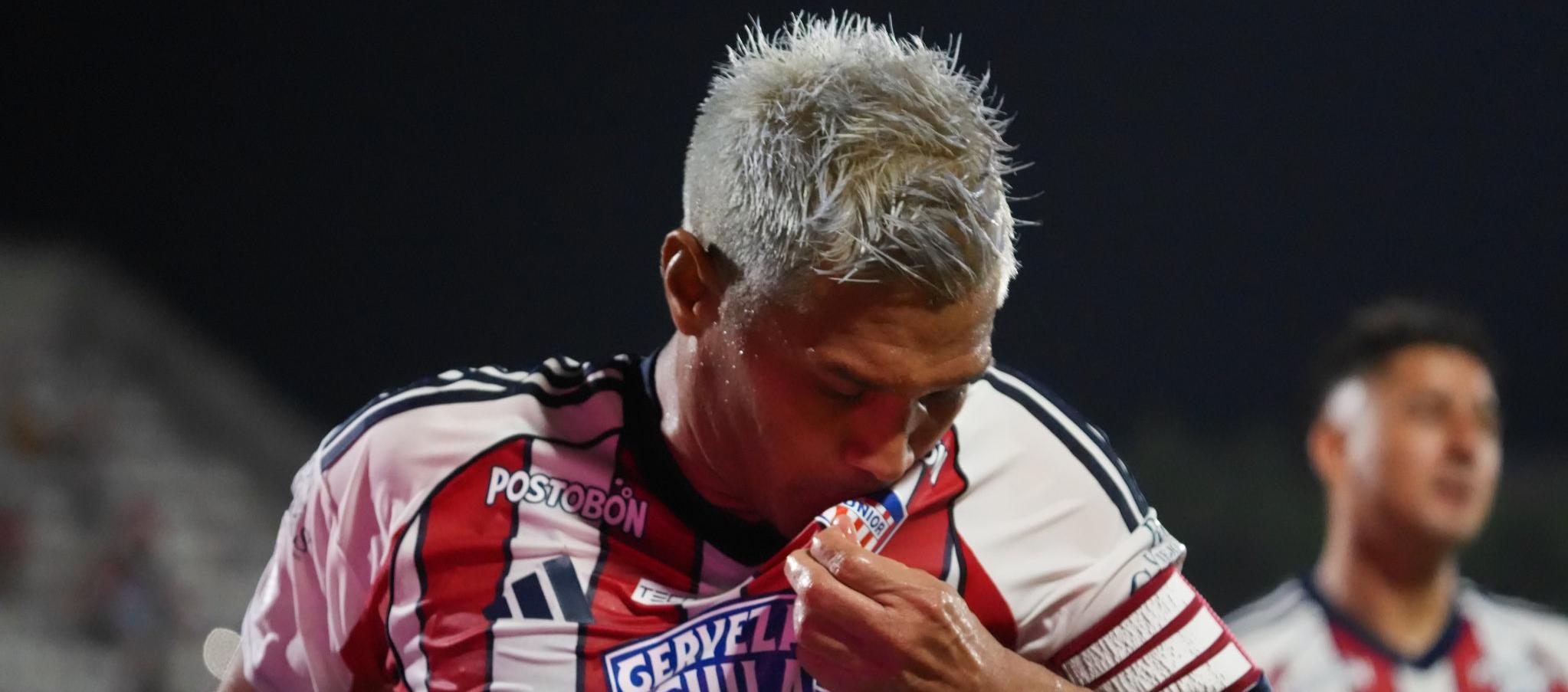 Teófilo Gutiérrez celebrando su gol ante el DIM.