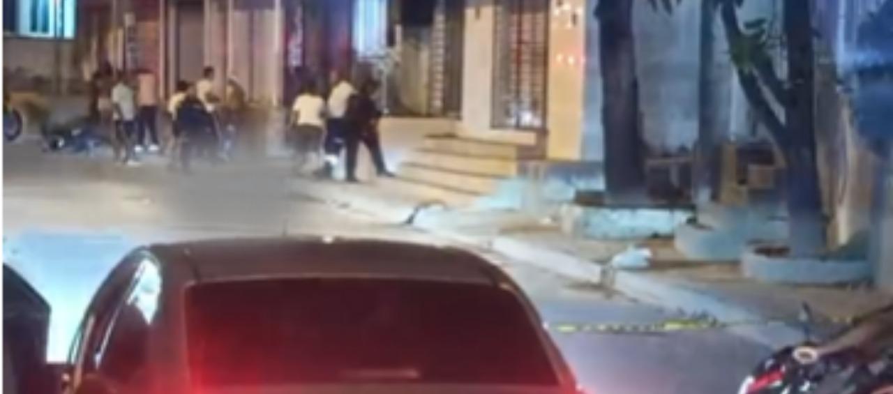 El motociclista murió en el lugar de los hechos. 
