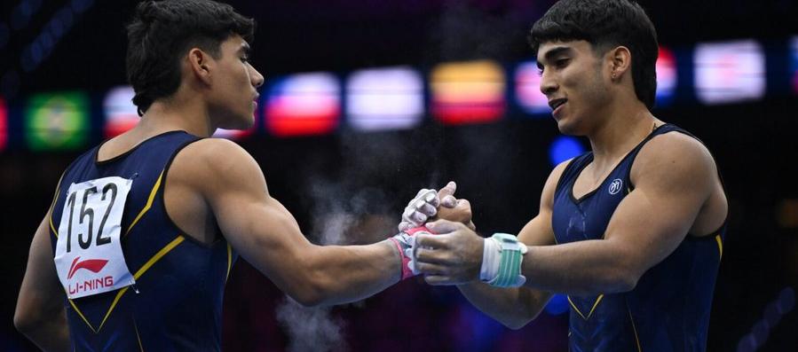 Ángel Barajas y Camilo Vera también avanzaron a las finales de concurso completo y barra fija.