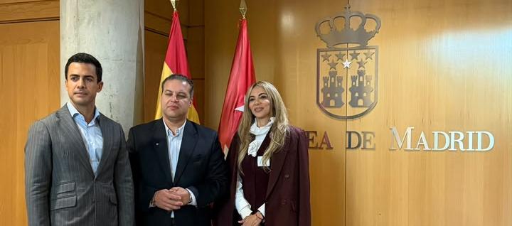 Visita de la Gerente de Ciudad, Ana María Aljure, a Madrid. 